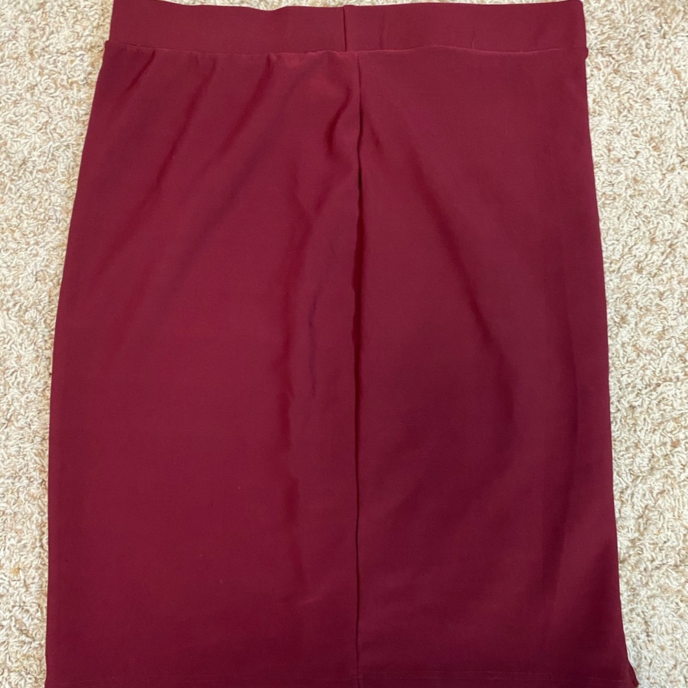 Maroon 3XL pencil skirt with single side slit